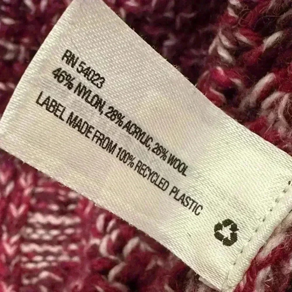 GAP crew neck Berry Red and White knit wool blend sweater Women M - Picture 9 of 9